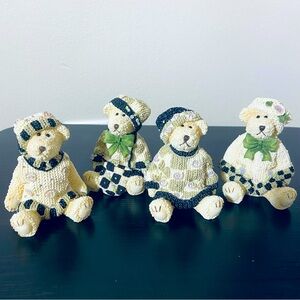 Heather Hykes Checkered PJs & Sweater Bears Artisan Flair Inc. Plum Pudding Set